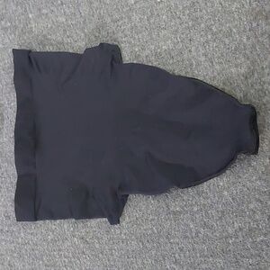 Nwot SKIMS thong shapewear medium